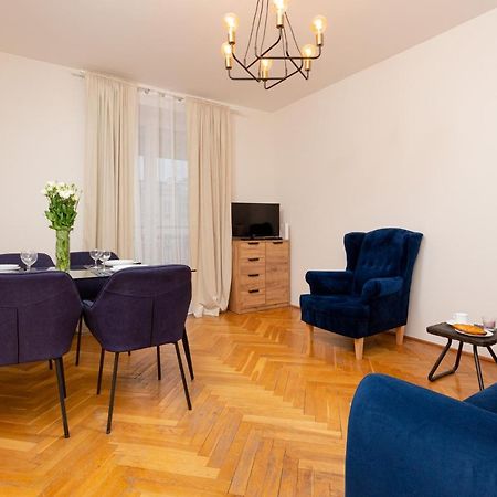 City Center Apartment Elektoralna By Noclegi Renters Varsóvia Exterior foto